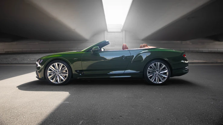 BENTLEY GTC2024 GREEN RENTAL IN DUBAI - undefined